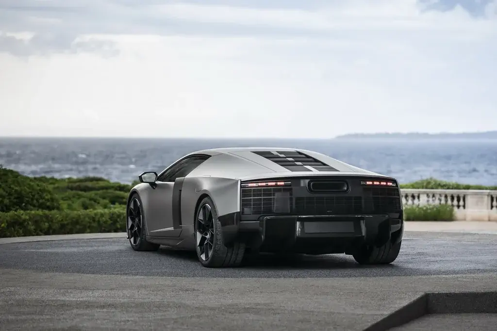новый суперкар Audi Nuvolari